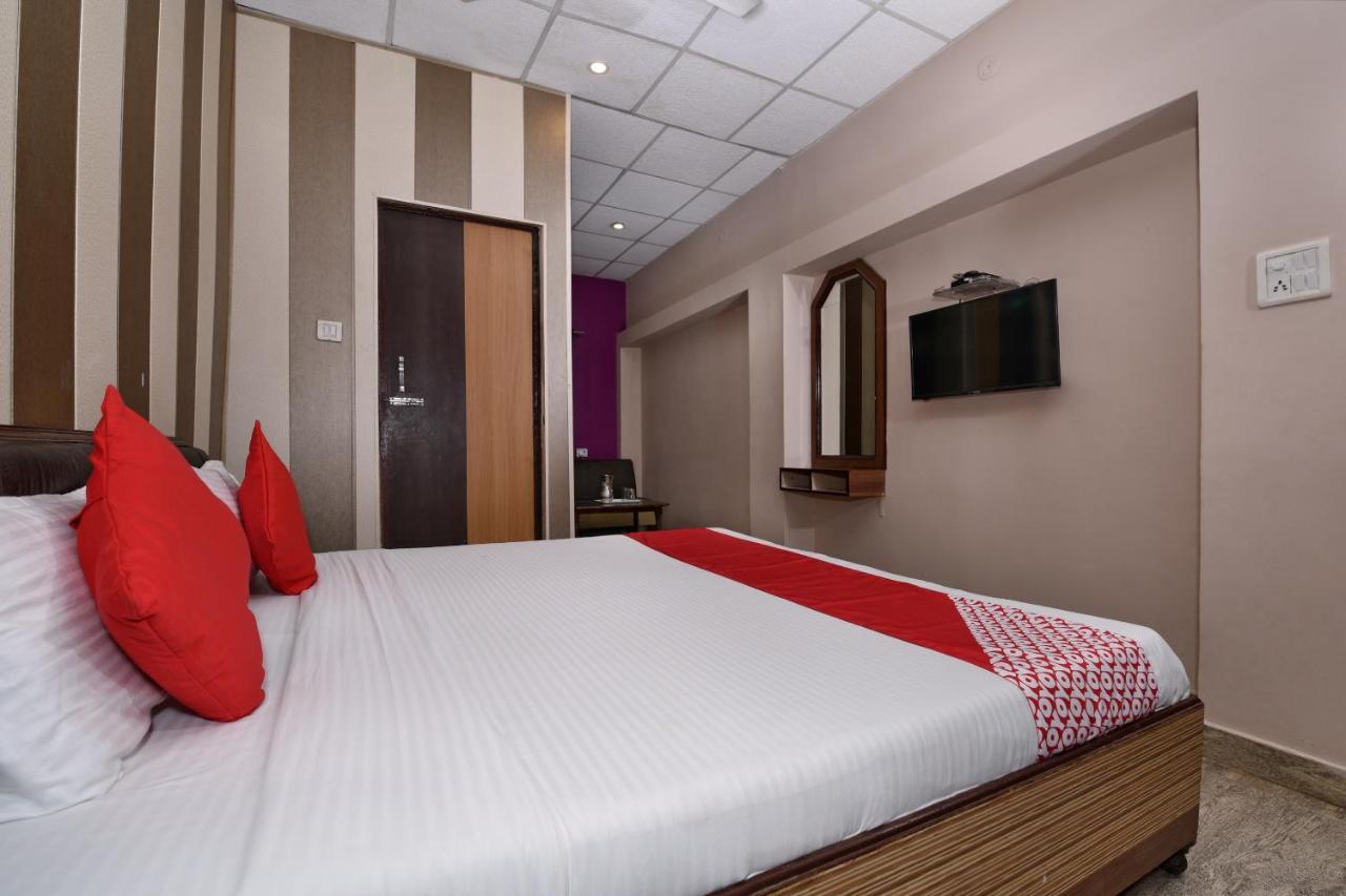Oyo 3519 Hotel Garden Inn Varanasi Exterior photo