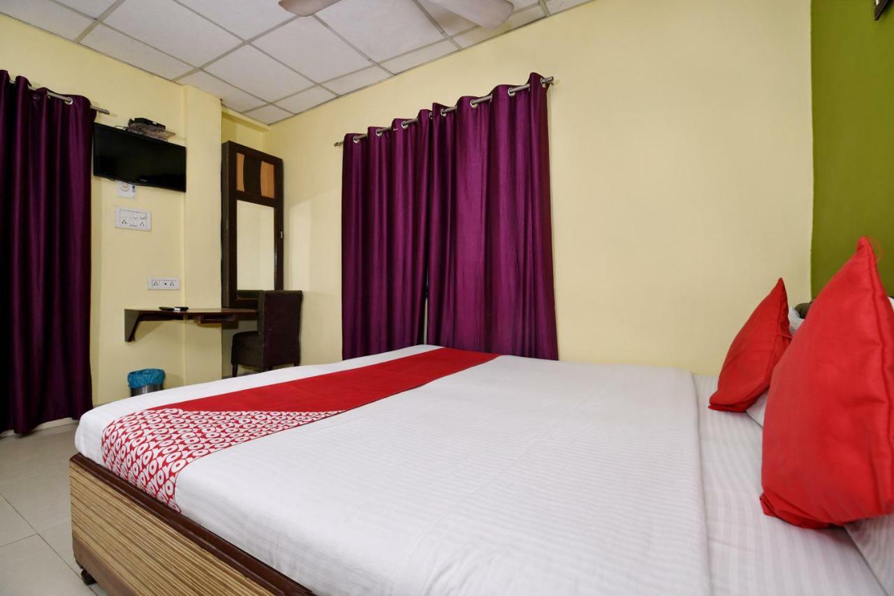 Oyo 3519 Hotel Garden Inn Varanasi Exterior photo